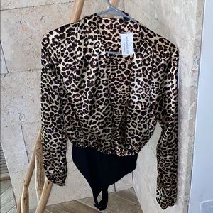 Leopard print bodysuit long sleeve silky